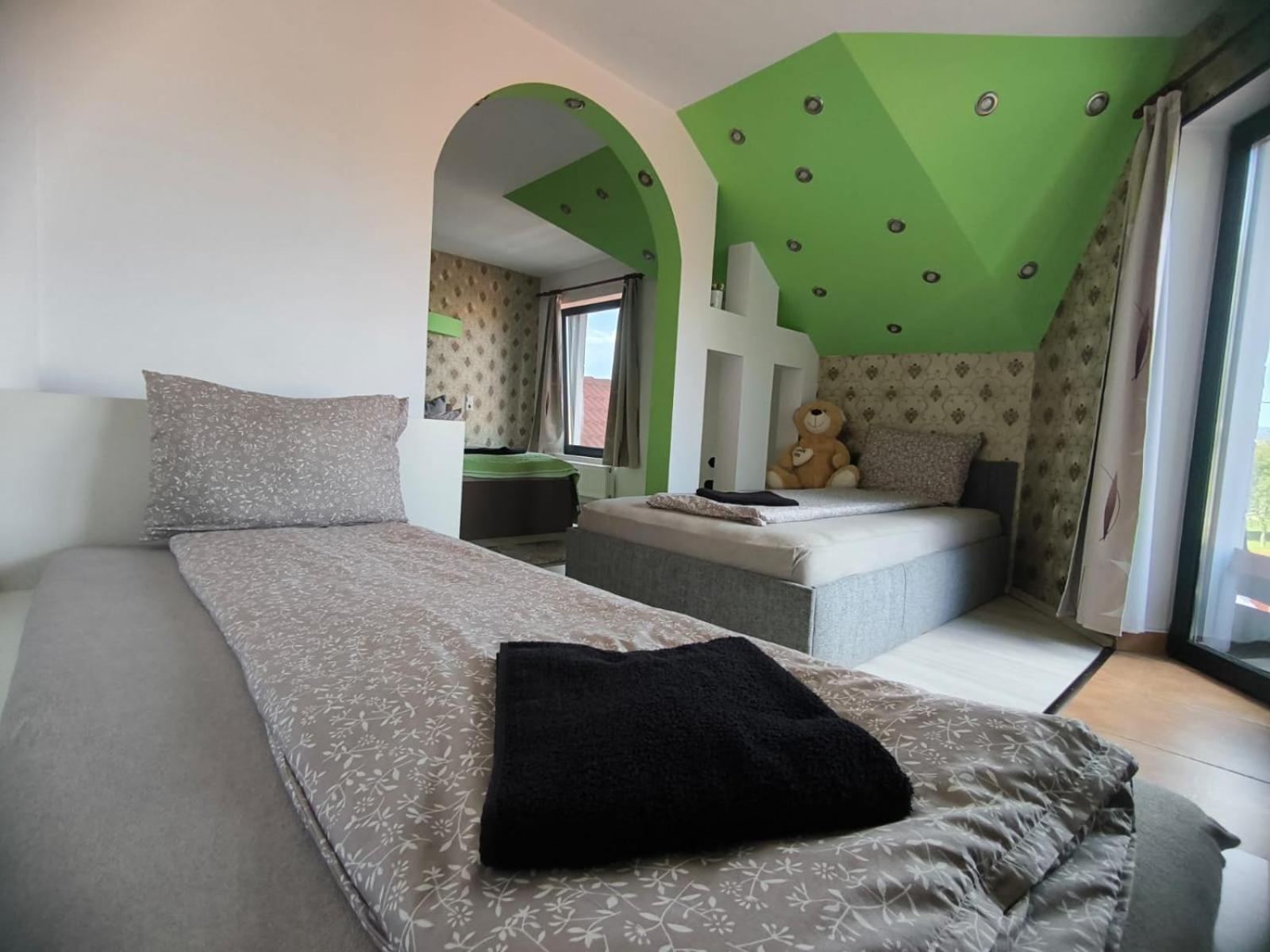 Morrison Apartments Miercurea Ciuc Zimmer foto